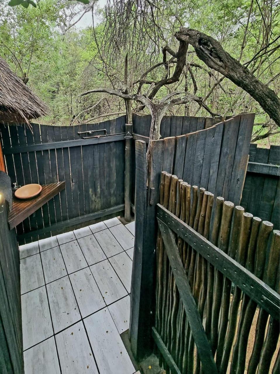 Off Beat Safaris Bush Lodge Hoedspruit Exterior photo